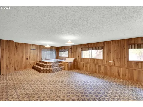 2105 SE 132nd Court Vancouver WA 98683