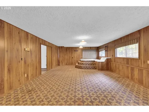 2105 SE 132nd Court Vancouver WA 98683