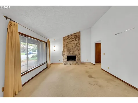 2105 SE 132nd Court Vancouver WA 98683
