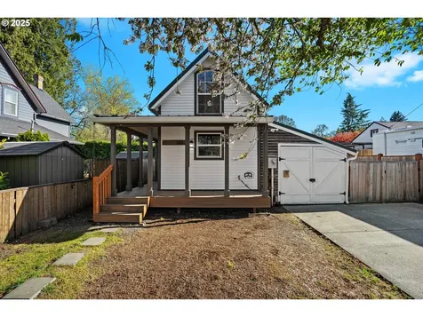 1832 18th Avenue Forest Grove OR 97116