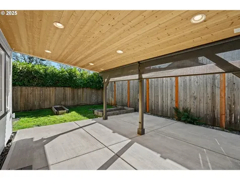 1832 18th Avenue Forest Grove OR 97116