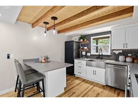 1832 18th Avenue Forest Grove OR 97116