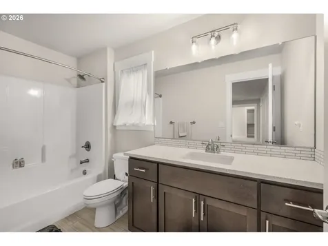 1079 Vista Oaks Drive Forest Grove OR 97116