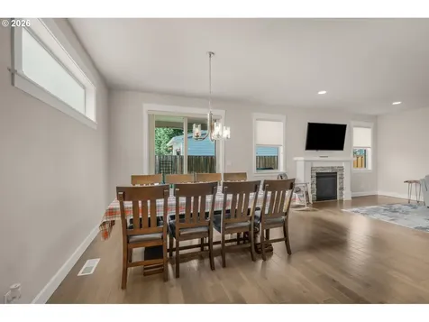 1079 Vista Oaks Drive Forest Grove OR 97116