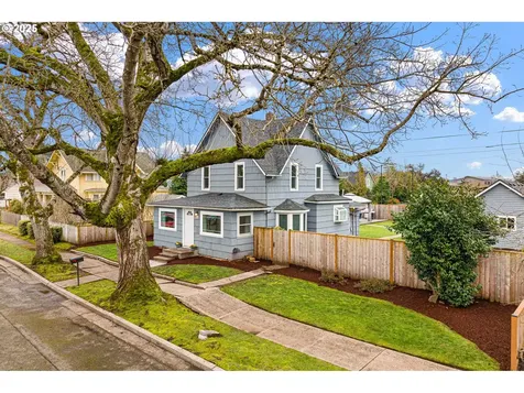 555 Kalmia Street Junction City OR 97448