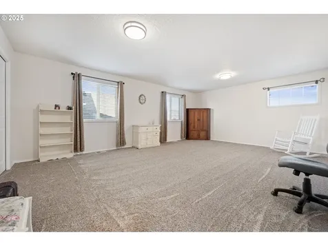 12563 NW Groveshire Avenue Banks OR 97106