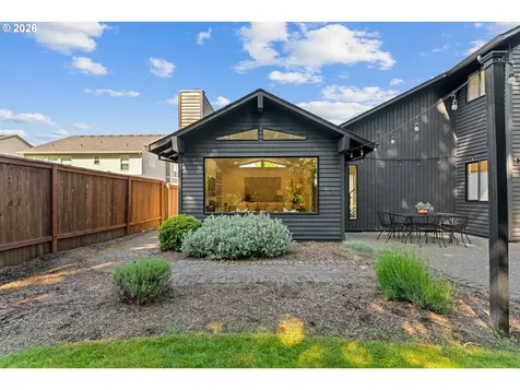 706 SE 47th Avenue Hillsboro OR 97123