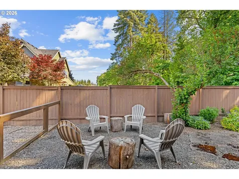 706 SE 47th Avenue Hillsboro OR 97123
