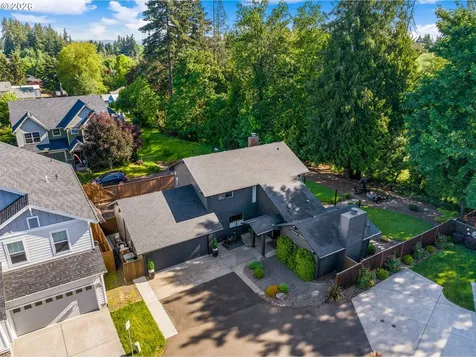 706 SE 47th Avenue Hillsboro OR 97123