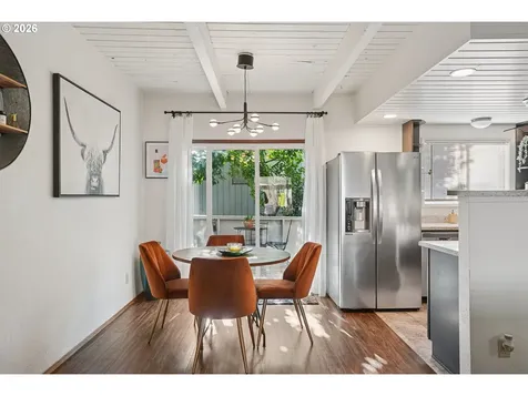 13 Mountain Circle Lake Oswego OR 97035