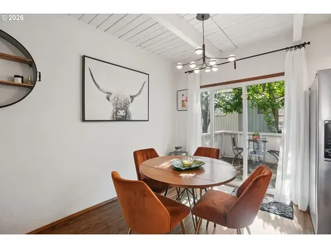 13 Mountain Circle Lake Oswego OR 97035