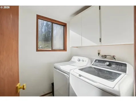 13 Mountain Circle Lake Oswego OR 97035