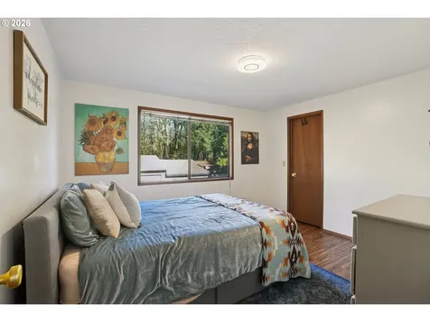 13 Mountain Circle Lake Oswego OR 97035