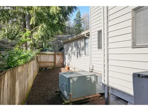 13 Mountain Circle Lake Oswego OR 97035