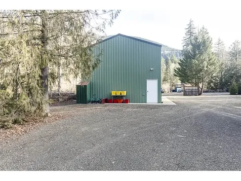 22243 E Hiawatha Road Rhododendron OR 97049