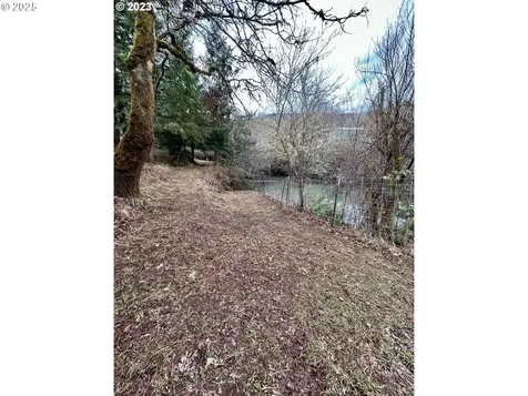 480 Becker Road Roseburg OR 97471