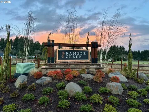 18511 NE 44th Vancouver WA 98686