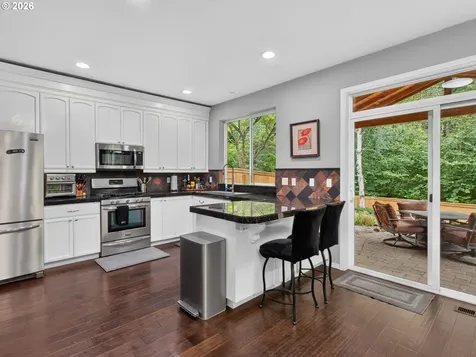 19743 SE 38th Way Camas WA 98607