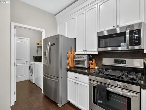 19743 SE 38th Way Camas WA 98607