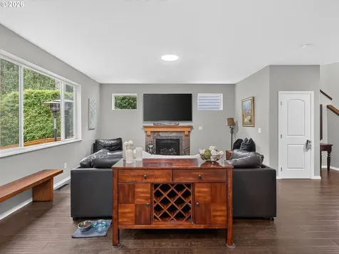 19743 SE 38th Way Camas WA 98607