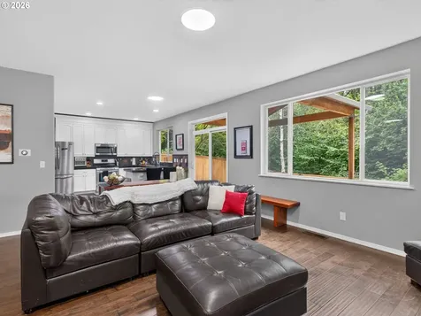 19743 SE 38th Way Camas WA 98607