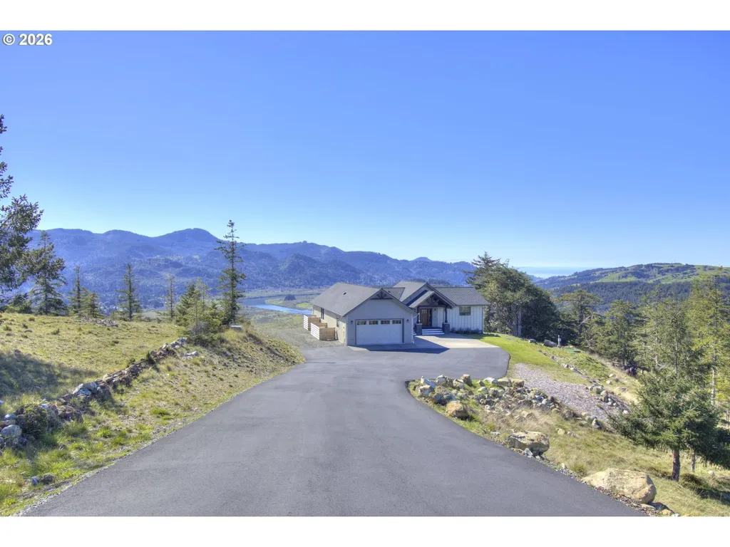 95660 Spirit Ridge Road Gold Beach OR 97444