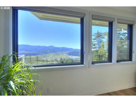 95660 Spirit Ridge Road Gold Beach OR 97444