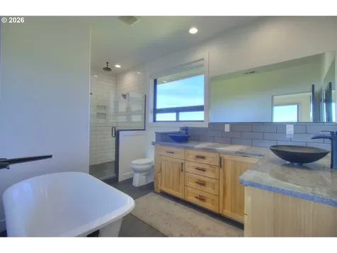 95660 Spirit Ridge Road Gold Beach OR 97444