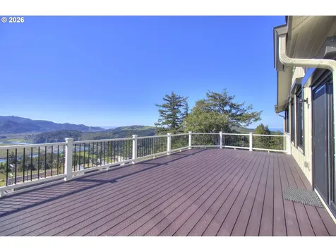 95660 Spirit Ridge Road Gold Beach OR 97444