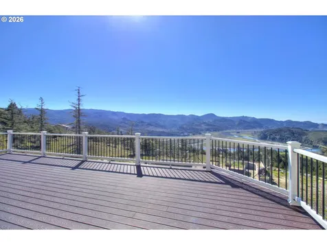 95660 Spirit Ridge Road Gold Beach OR 97444