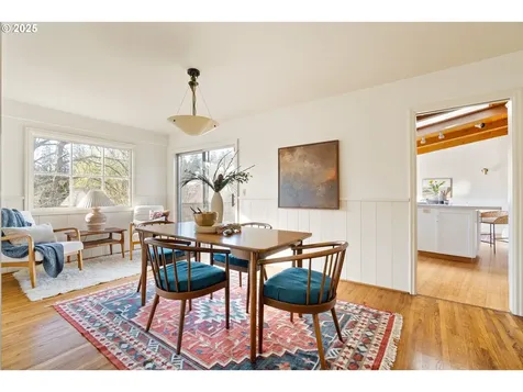 3835 SW 50th Avenue Portland OR 97221