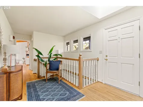 3835 SW 50th Avenue Portland OR 97221