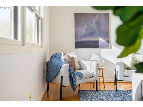 3835 SW 50th Avenue Portland OR 97221