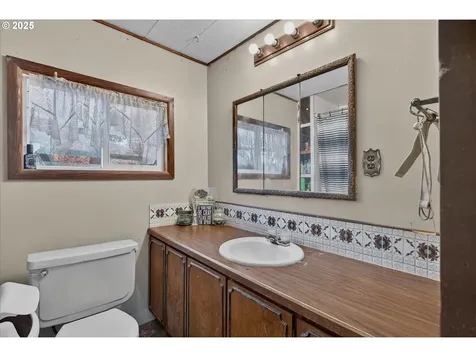 1490 10th Street Baker City OR 97814