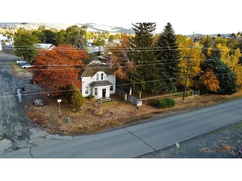 1490 10th Street Baker City OR 97814