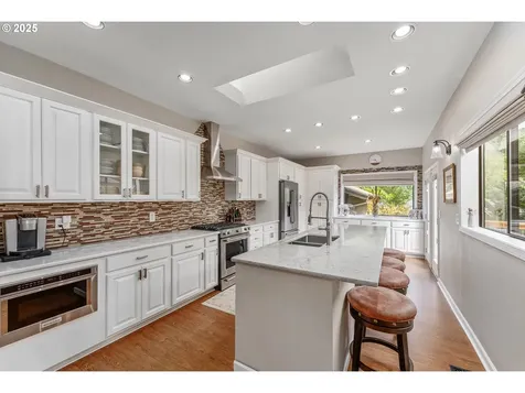 370 Wild Fern Drive Winchester OR 97495