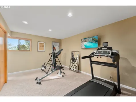 370 Wild Fern Drive Winchester OR 97495