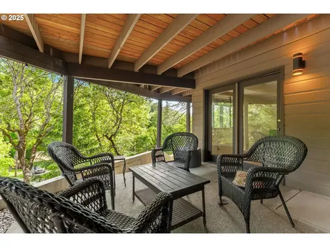 370 Wild Fern Drive Winchester OR 97495