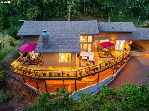 370 Wild Fern Drive Winchester OR 97495