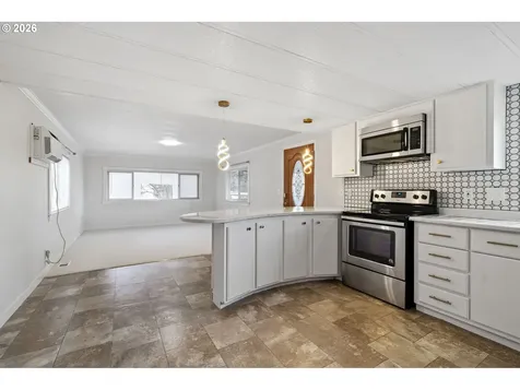 8525 SE Orchard Lane Happy Valley OR 97086