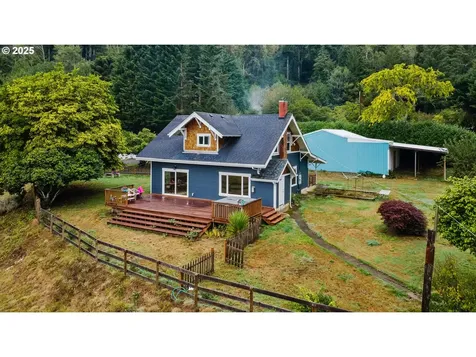 61007 Old Wagon Road Coos Bay OR 97420