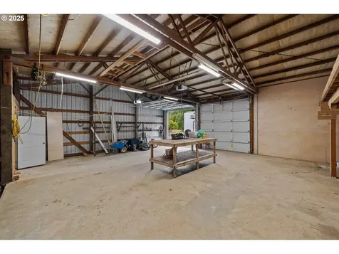 61007 Old Wagon Road Coos Bay OR 97420
