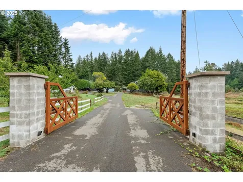 61007 Old Wagon Road Coos Bay OR 97420