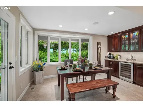 221 SW Moonridge Place Portland OR 97225