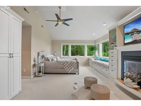 221 SW Moonridge Place Portland OR 97225