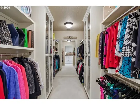221 SW Moonridge Place Portland OR 97225