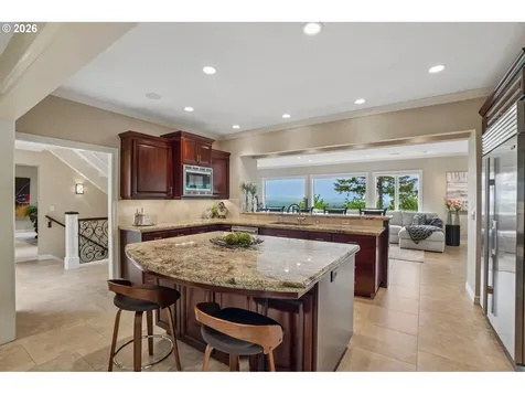 221 SW Moonridge Place Portland OR 97225