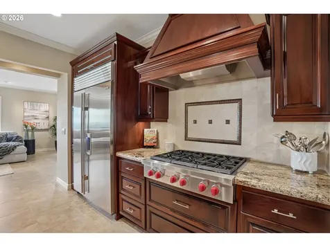 221 SW Moonridge Place Portland OR 97225