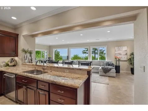 221 SW Moonridge Place Portland OR 97225