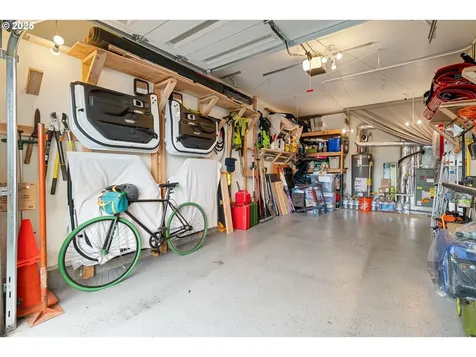 10435 SE Oak Street Portland OR 97216